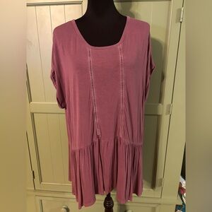 American Eagle AEO Soft & Sexy Peplum Babydoll Tee – Dusty Mauve/Plum